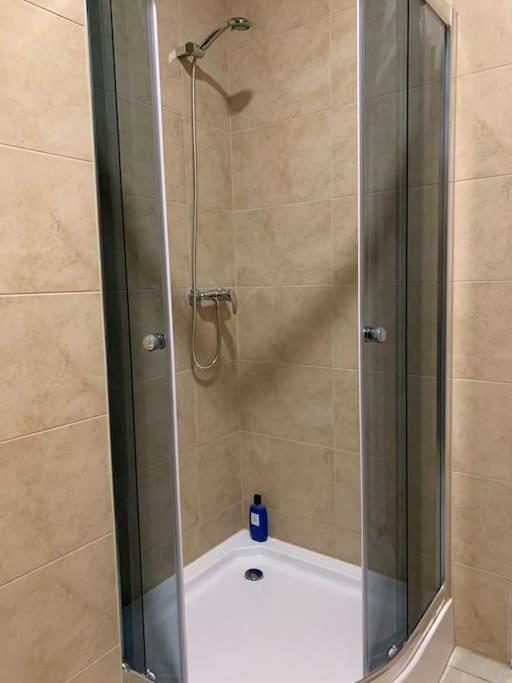 ברטיסלאבה Modern & Cozy Apartment Near Hockey & Football Arena מראה חיצוני תמונה