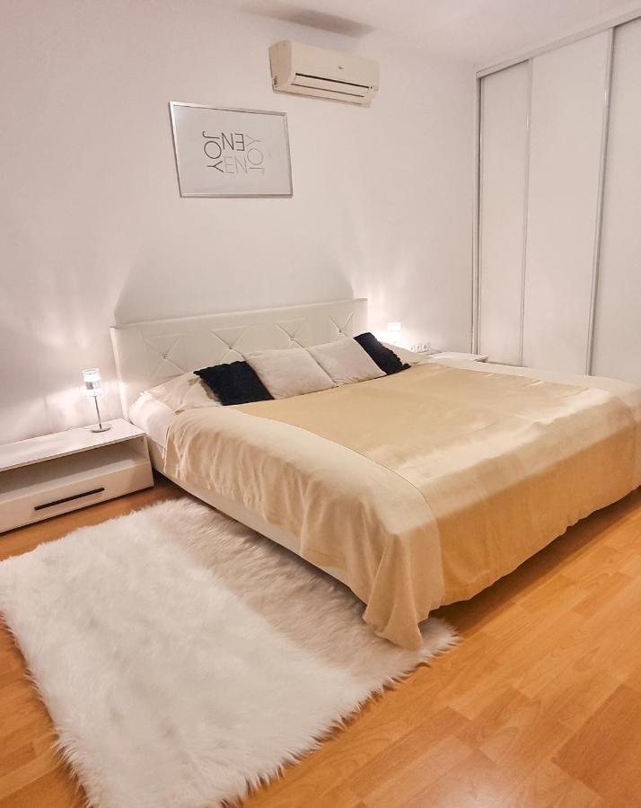 ברטיסלאבה Modern & Cozy Apartment Near Hockey & Football Arena מראה חיצוני תמונה