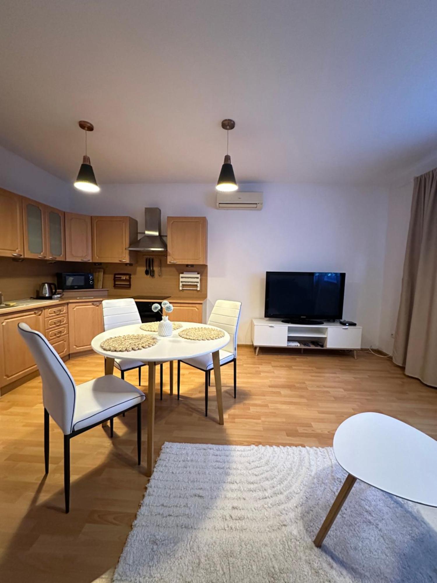ברטיסלאבה Modern & Cozy Apartment Near Hockey & Football Arena מראה חיצוני תמונה